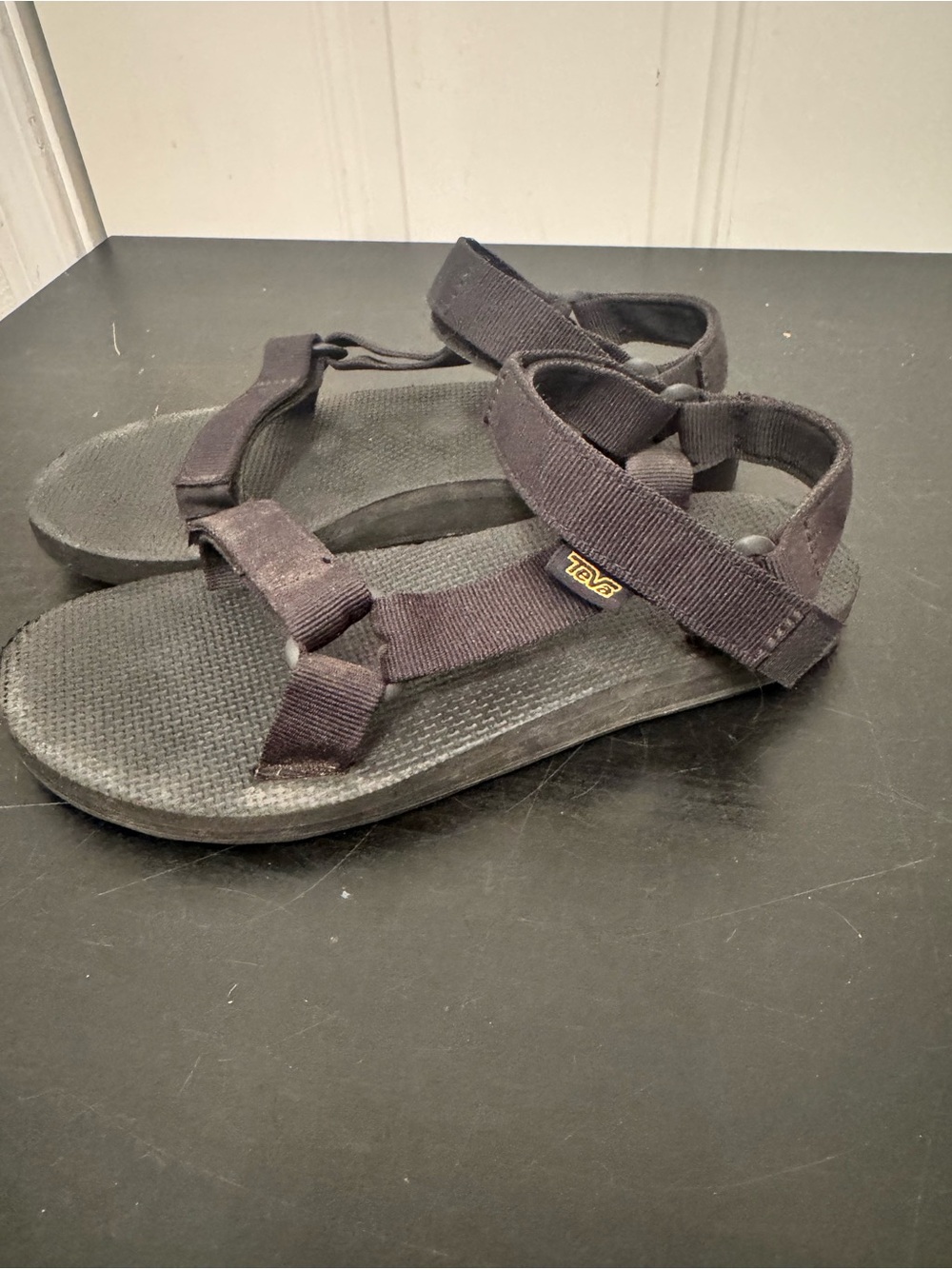 Teva Original Universal Sandals Black Strappy Hook Loop Women’s 7